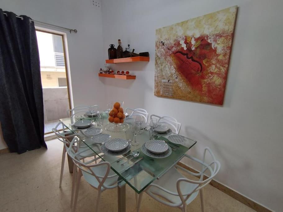 Tal-Munfuha- Centrally Located Space. فاليتا المظهر الخارجي الصورة